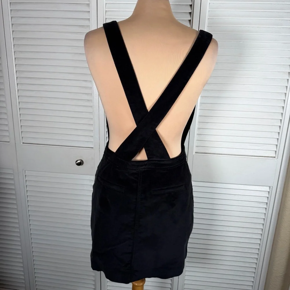 Free People Corduroy‎ Pinafore Mini Dress Black Cross Back Button Front Size 6